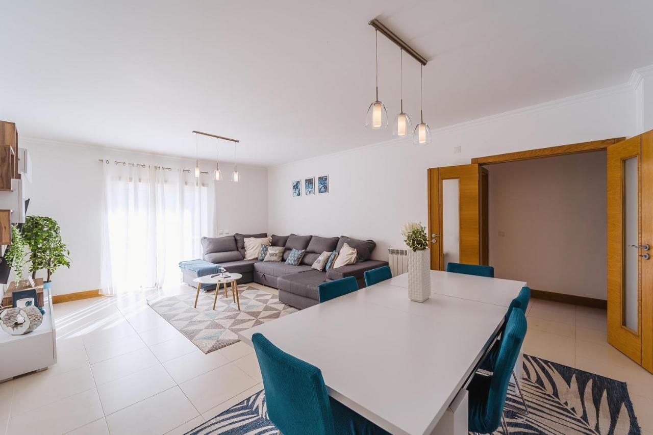 Farol Beach Place Назаре Екстериор снимка