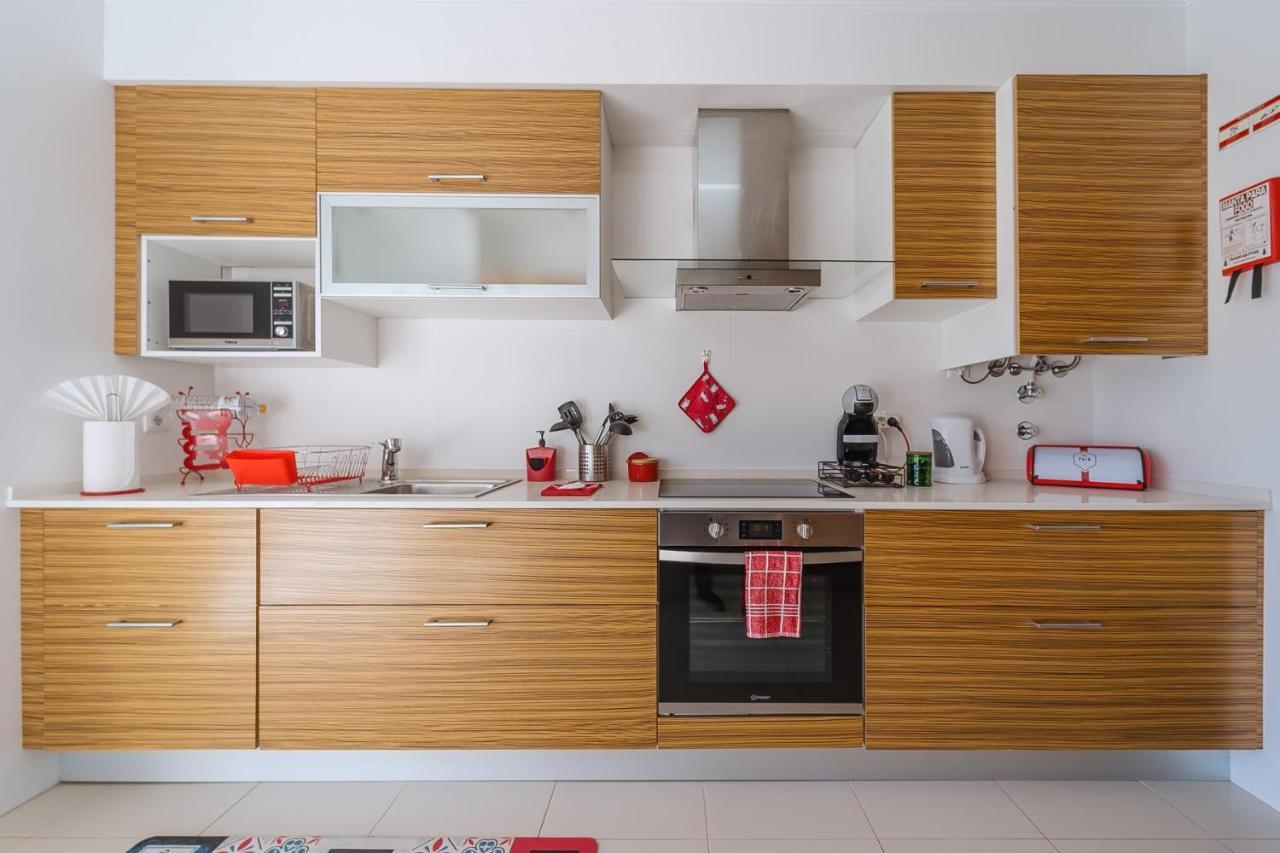 Farol Beach Place Назаре Екстериор снимка