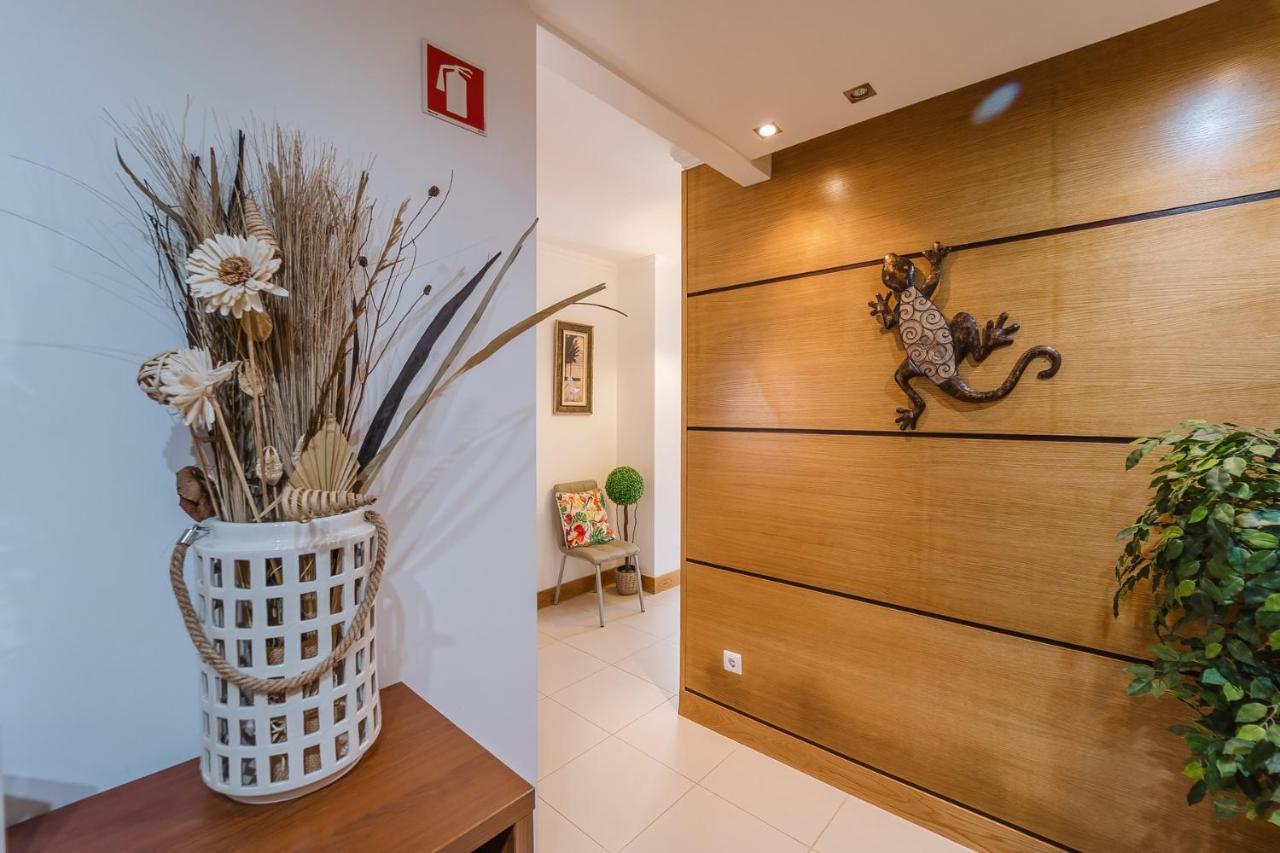 Farol Beach Place Назаре Екстериор снимка