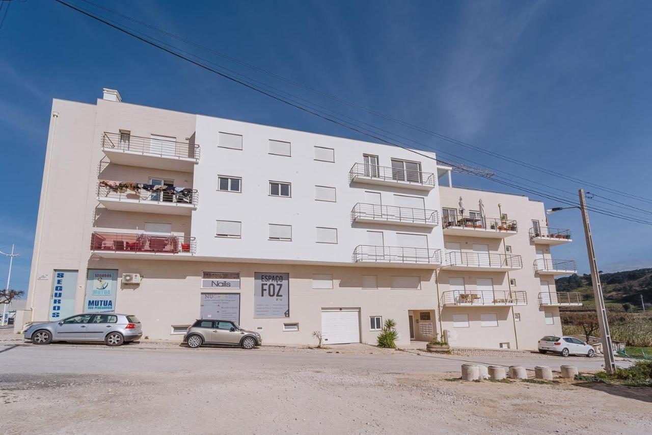 Farol Beach Place Назаре Екстериор снимка